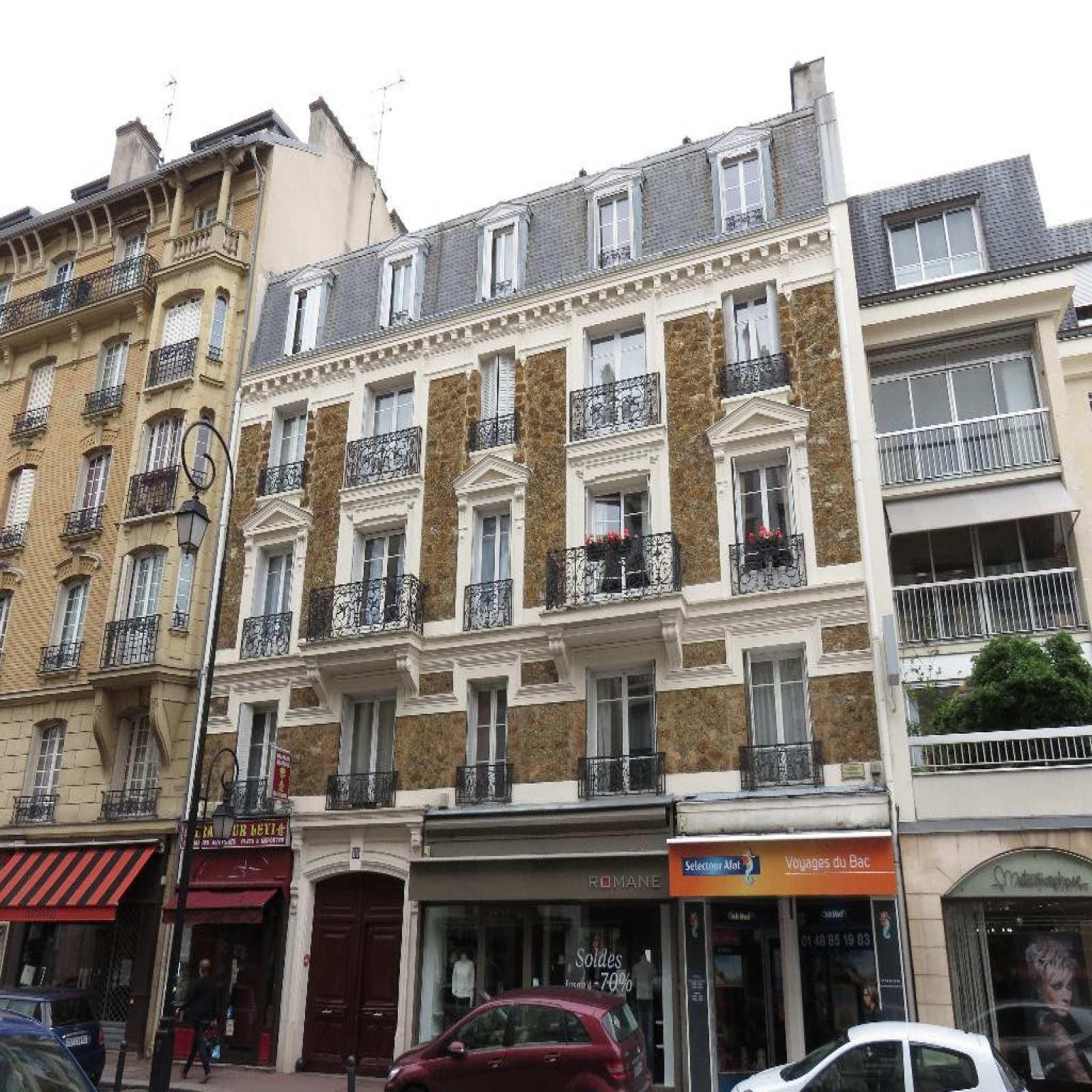location LA VARENNE SAINT HILAIRE - CENTRE VILLE - F2 - 60 m2